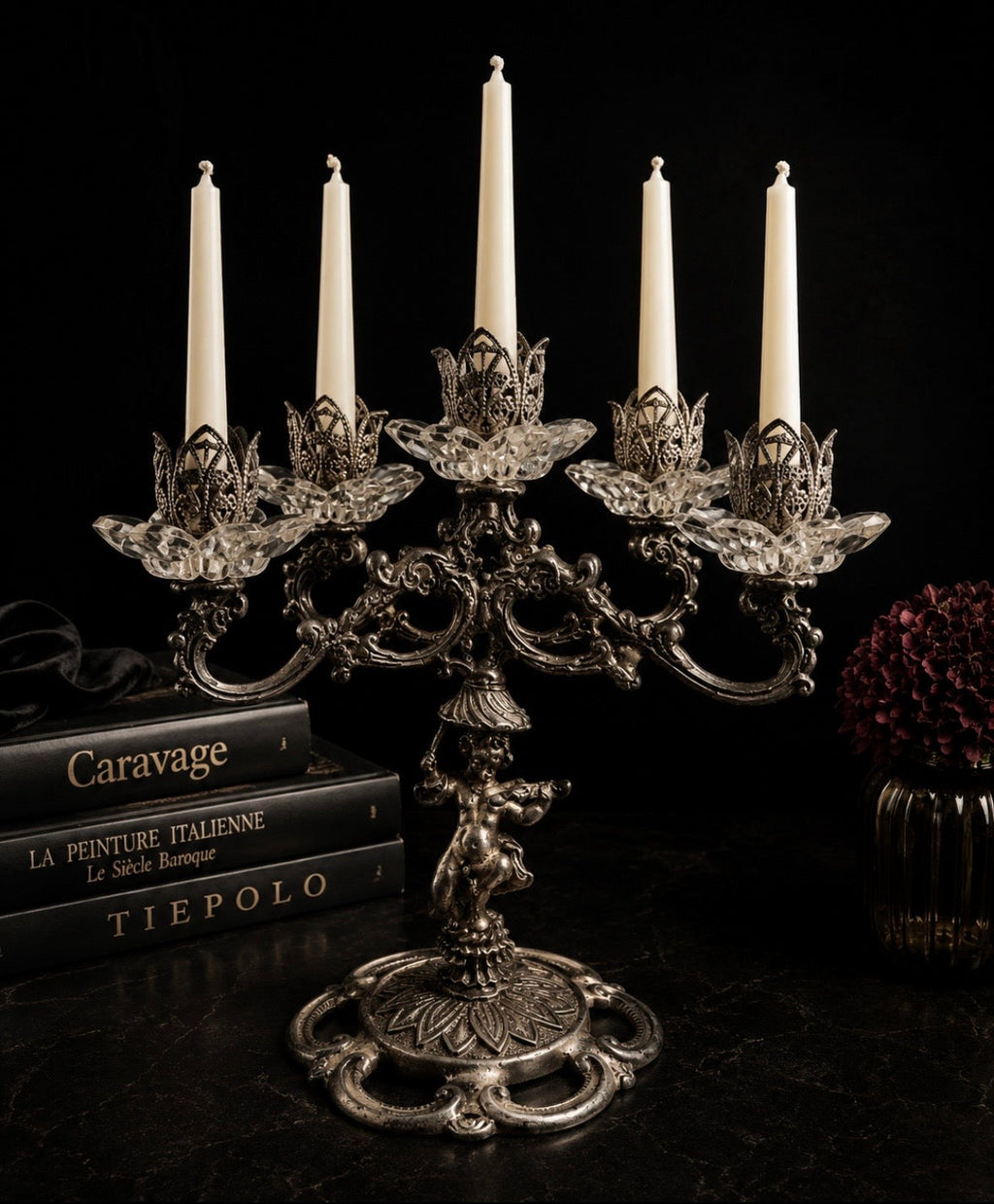 Candélabre Vintage à 5 Lumières – Chérubin & Cristal Facetté – Style Baroque