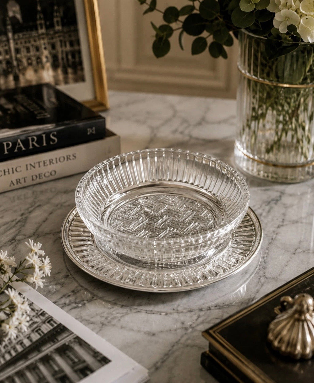 Coupe Verre Pressé & Plateau Argenté Art Déco Vintage — NK Curated Finds