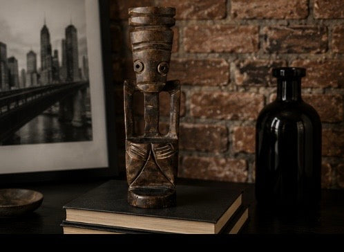 Sculpture Africaine Vintage en Bois Sculpté – Design Tribal Géométrique
