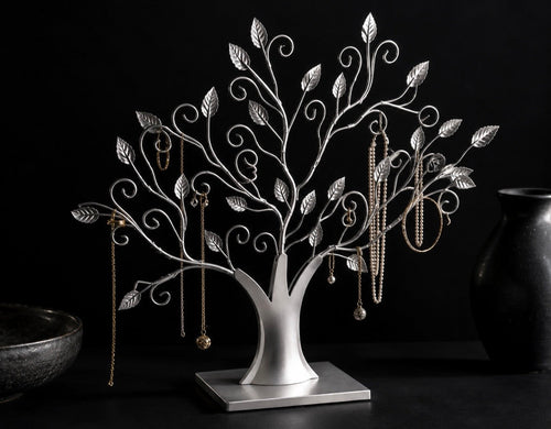 Arbre à Bijoux Décoratif en Métal Argenté – Sculpture Porte-Bijoux Design