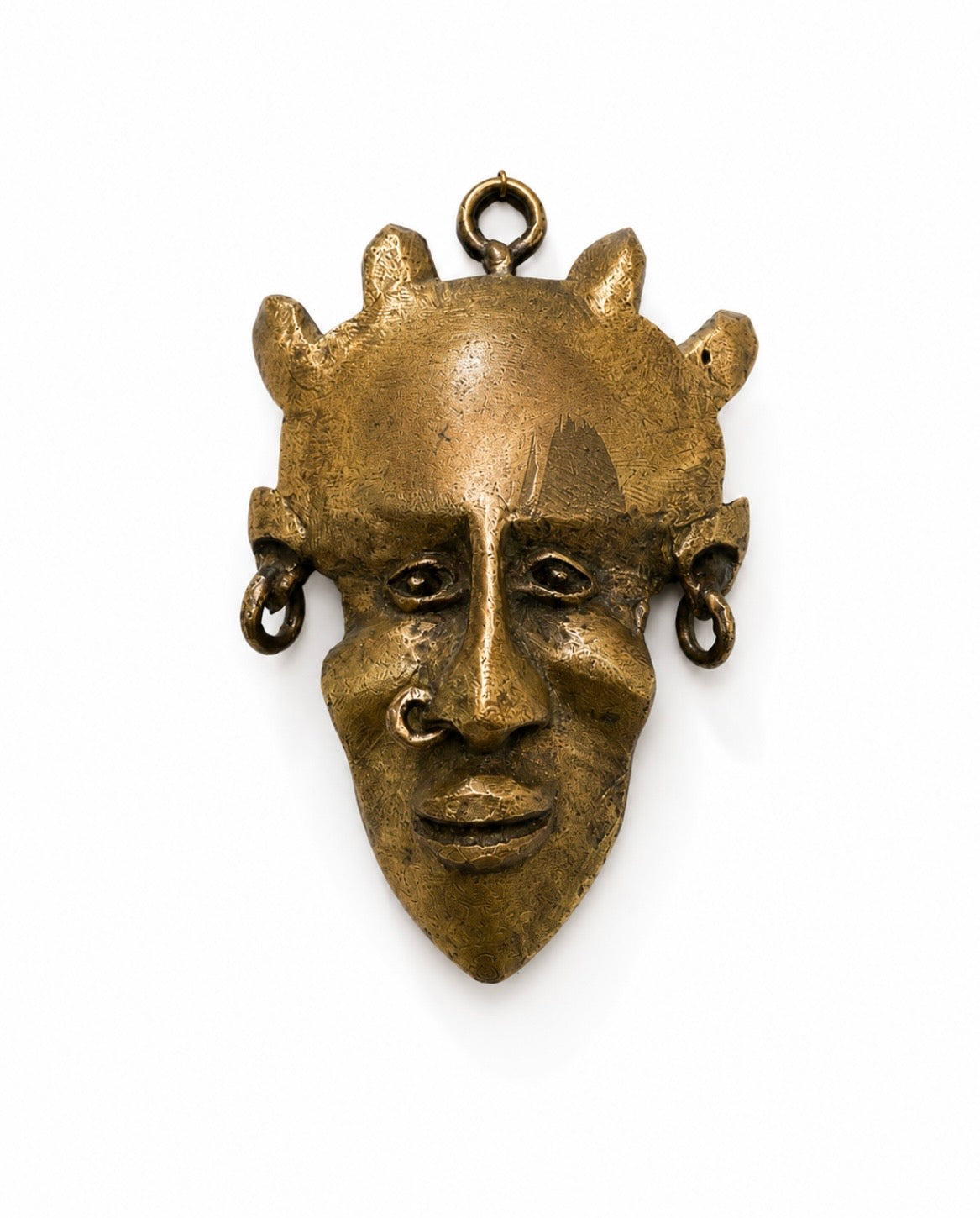 Masque mural décoratif en bronze – Visage stylisé