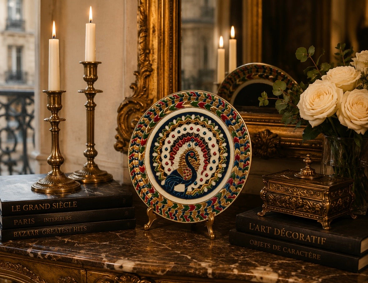Assiette Décorative Vintage en Laiton Émaillé – Paon – Art Indien – 16 cm