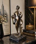 Statue femme Art Déco style Chiparus — Régule & marbre noir, signée F.O.