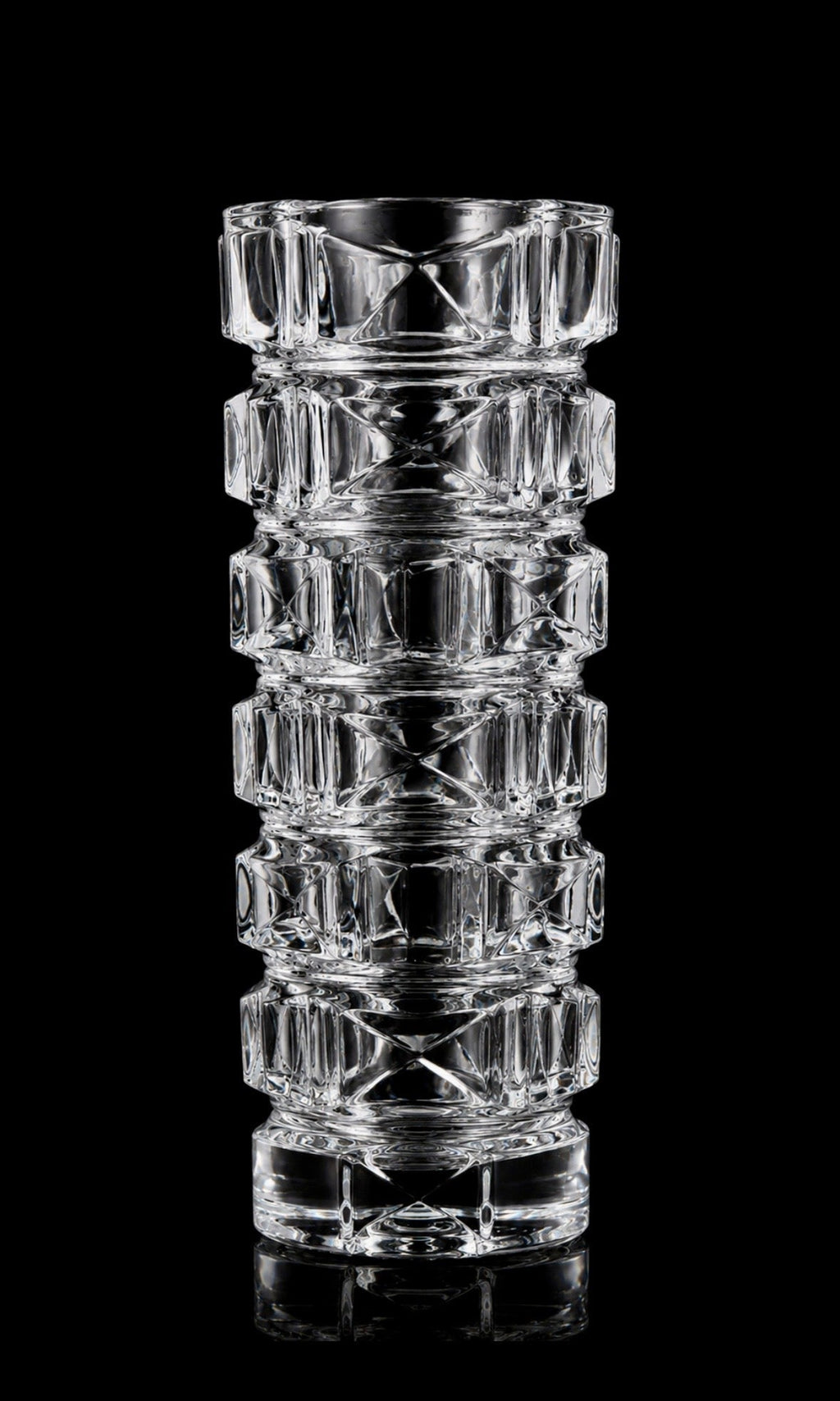 Vase vintage en cristal taillé – 22 cm