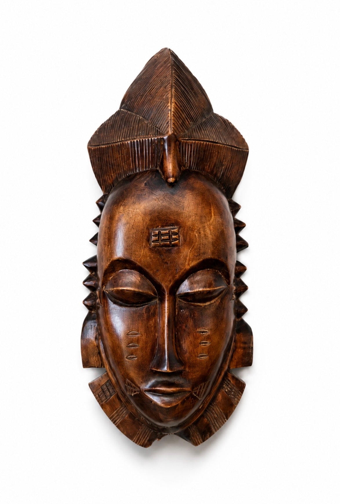 Masque décoratif africain en bois sculpté – Côte d'Ivoire – Vers 1970-1980