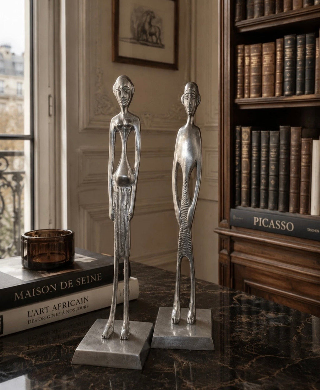 Couple Sculptures Aluminium Moderniste 35 cm — Modernist Aluminum Pair