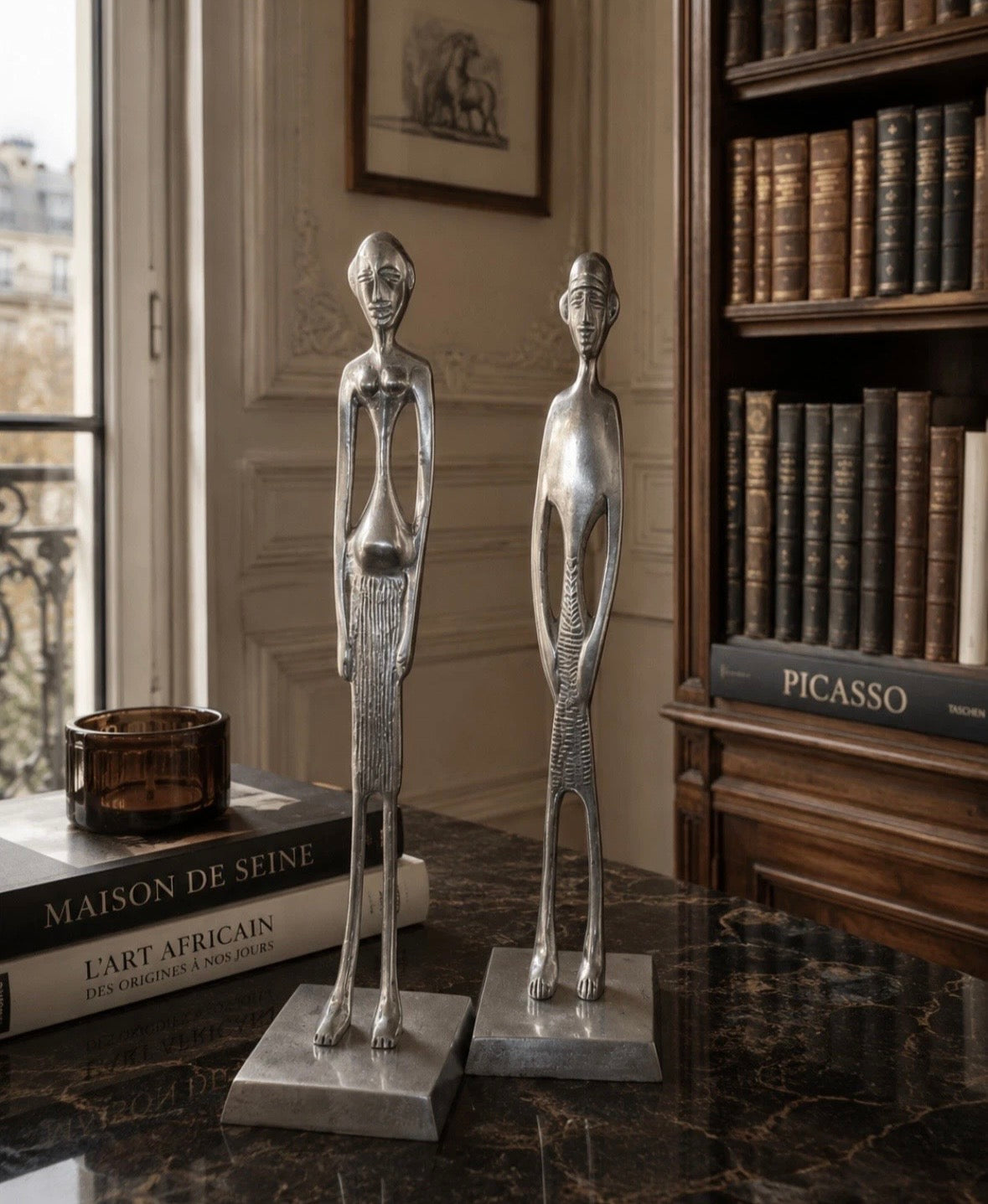 Couple Sculptures Aluminium Moderniste 35 cm — Modernist Aluminum Pair