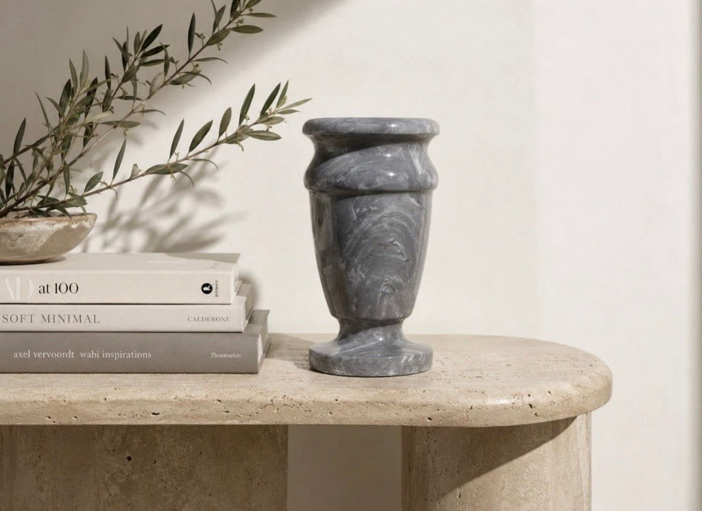 Vase en marbre Bardiglio gris italien vintage / Italian Marble Vase
