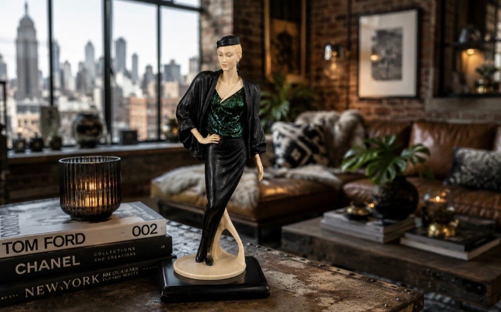 Figurine femme Art Déco signée Vittorio Tessaro — 1987, H. 24 cm
