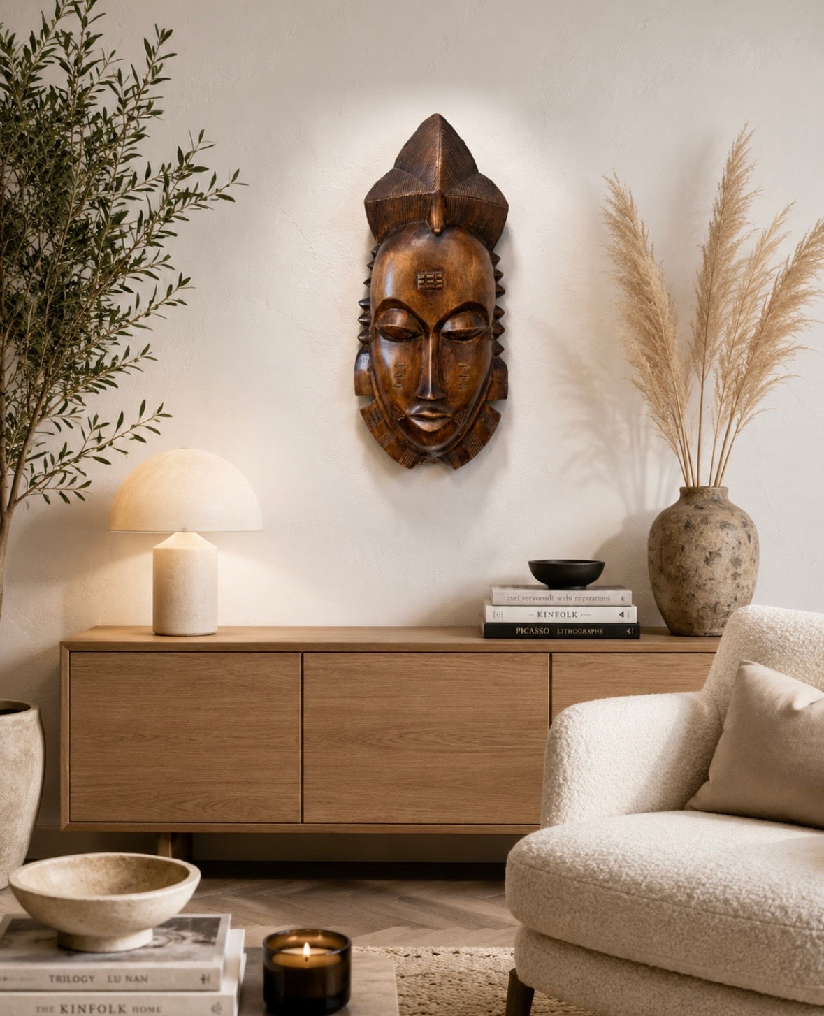 Masque décoratif africain en bois sculpté – Côte d'Ivoire – Vers 1970-1980