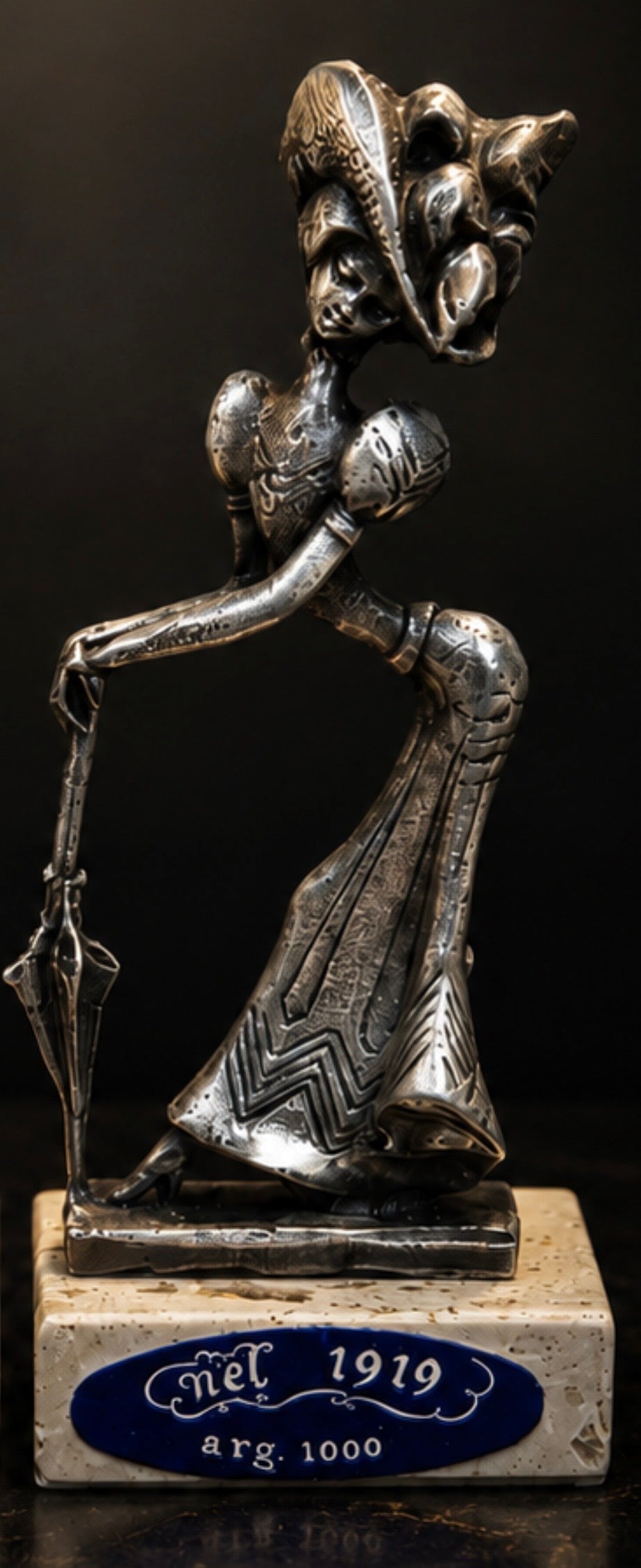 Paire de statuettes vintage plaquées argent sur socle minéral – Style italien
