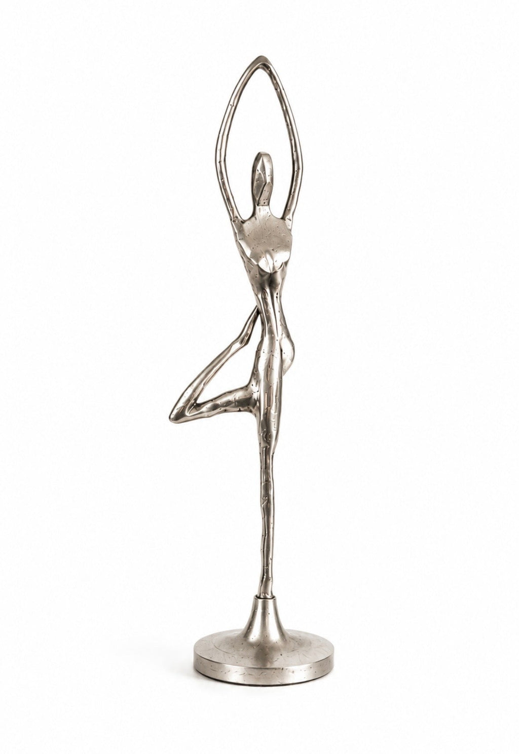 Sculpture abstraite « Équilibre » – Figure féminine en métal argenté