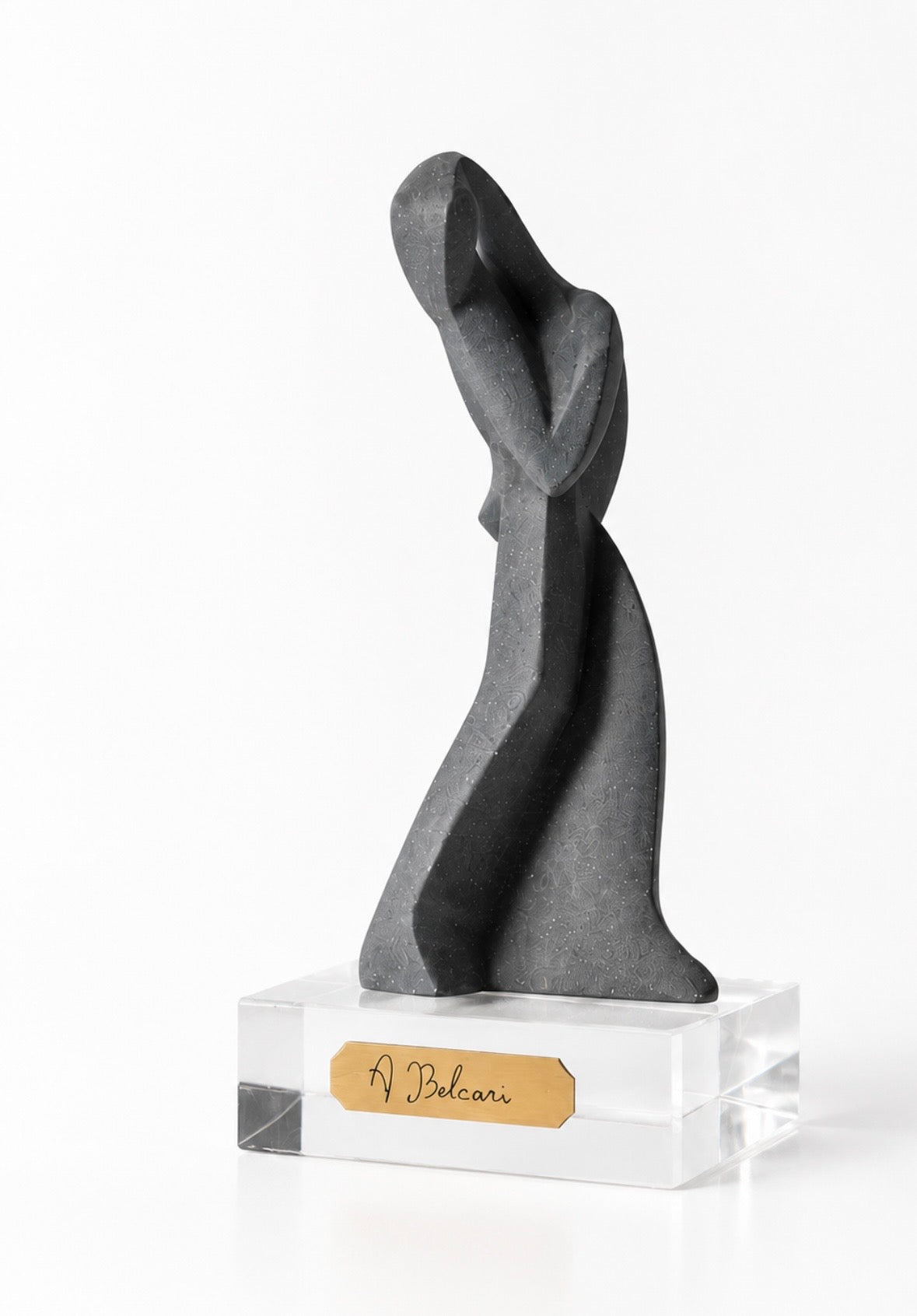 Sculpture A. Belcari sur socle en cristal – Design contemporain