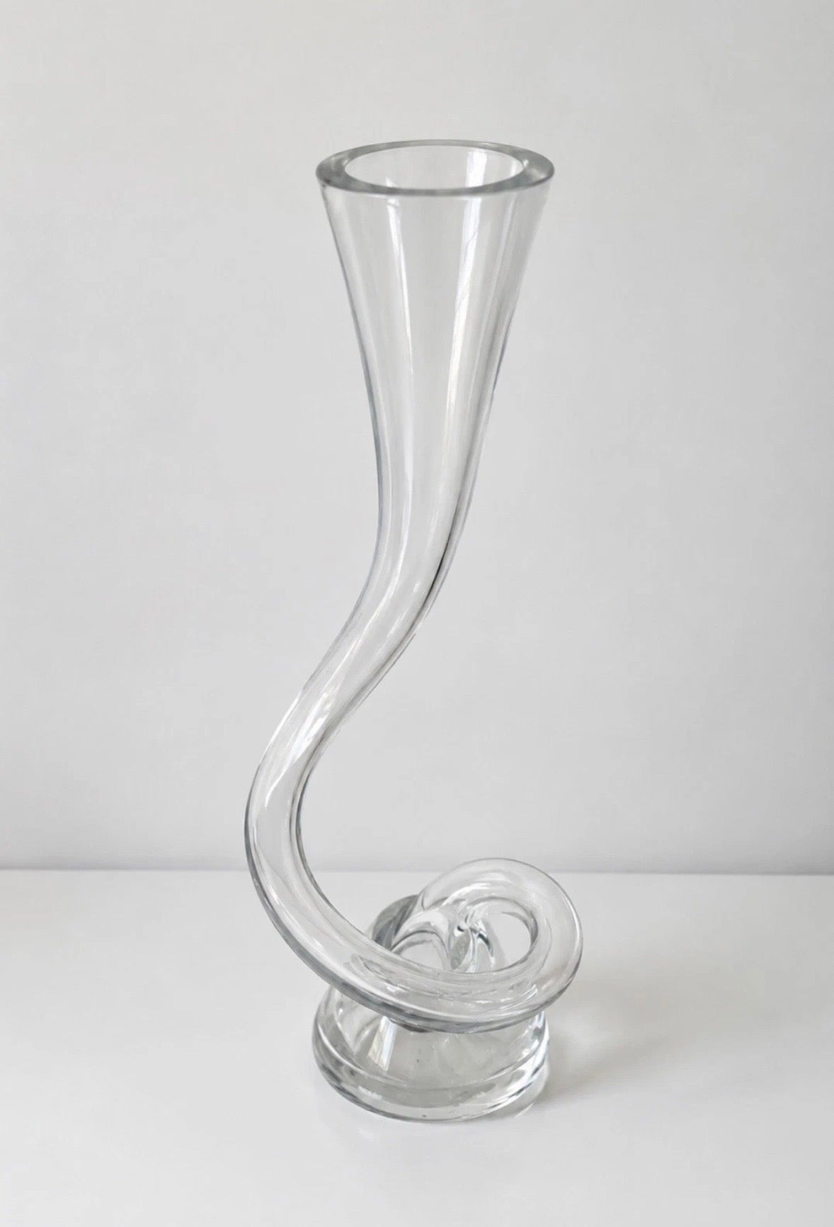 Vase Tourbillon Vintage 70s — Verre Design Sculptural Swirl Glass Vase