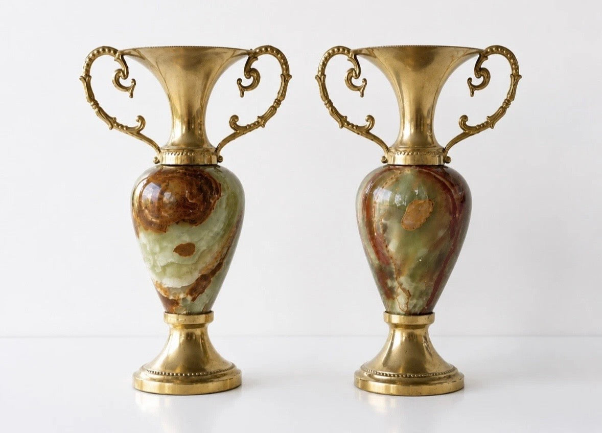 Vase Tourbillon Vintage 70s — Verre Design Sculptural Swirl Glass Vase