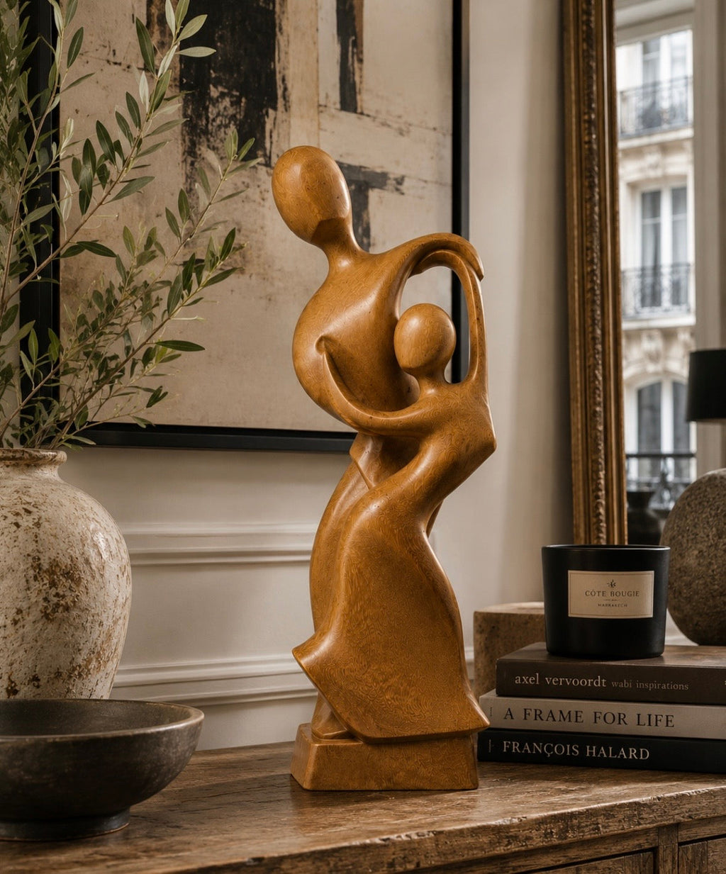 Sculpture abstraite « Maternité » en bois massif – 32 cm