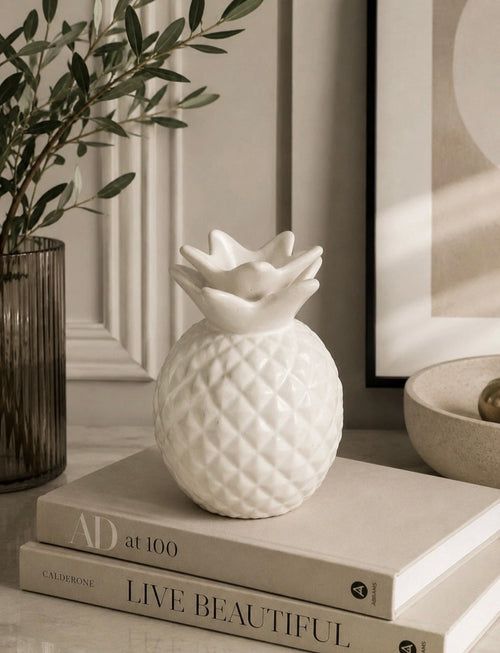 Ananas Décoratif Sculpture Céramique Blanche – White Ceramic Pineapple Decor